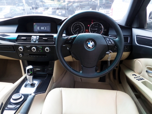 BMW SERIES5 520D (E60) Minorchange ปี2009