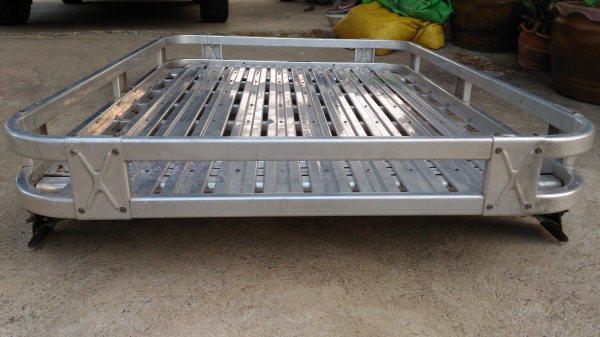 ถาดหลังคา toyota surf ถาดหลังคา toyota surf