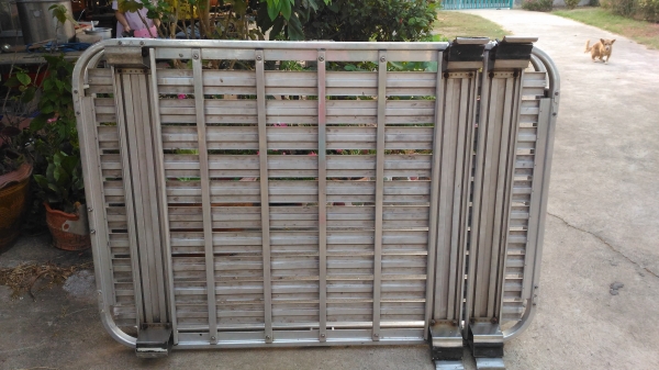 ถาดหลังคา toyota surf ถาดหลังคา toyota surf