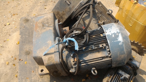 มอเตอร์เกียร์ทด NORD ขนาด 20 แรงม้า ของเยรมัน ทดแล้วหมุนที่ 77 รอบต่อนาทีแรงยิดเยอะมาก