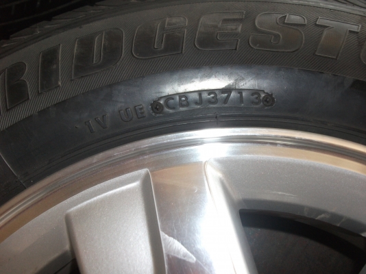 แม็ค 215 65 R16 ปี13