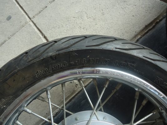 ล้อ Honda Click 110 เดิมๆ ล้อ Honda Click 110 เดิมๆ