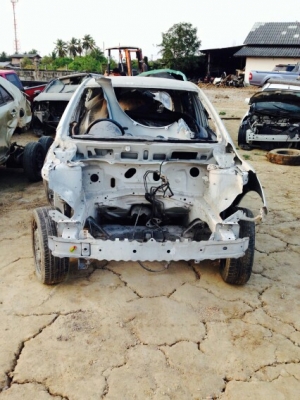 ซากมาสด้า 2 5ประตู เเยกขายเป็นอะไหลทุกอย่างทั้งคันมีหลายรุ่นเก๋งเเละกระบะ ซากมาสด้า 2 5ประตู เเยกขายเป็นอะไหลทุกอย่างทั้งคันมีหลายรุ่นเก๋งเเละกระบะ