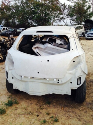 ซากมาสด้า 2 5ประตู เเยกขายเป็นอะไหลทุกอย่างทั้งคันมีหลายรุ่นเก๋งเเละกระบะ ซากมาสด้า 2 5ประตู เเยกขายเป็นอะไหลทุกอย่างทั้งคันมีหลายรุ่นเก๋งเเละกระบะ