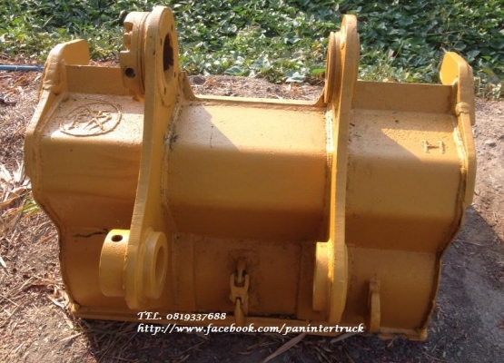 FROM JAPAN บุ๊งกี๋ตักสโลปสำหรับรถขุดไซค์ 200 /ปากกว้าง:96 เซนติเมตร/รูสลัก: 80 มิล /ราคาเพียง(ใบละ)12,000 บาท สนใจรีบติดต่อ 0819337688