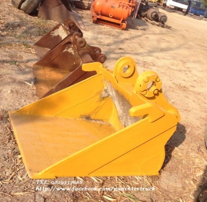 FROM JAPAN บุ๊งกี๋ตักสโลปสำหรับรถขุดไซค์ 200 /ปากกว้าง:96 เซนติเมตร/รูสลัก: 80 มิล /ราคาเพียง(ใบละ)12,000 บาท สนใจรีบติดต่อ 0819337688