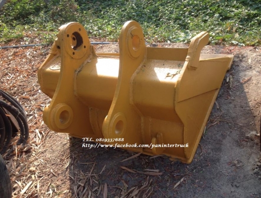 FROM JAPAN บุ๊งกี๋ตักสโลปสำหรับรถขุดไซค์ 200 /ปากกว้าง:96 เซนติเมตร/รูสลัก: 80 มิล /ราคาเพียง(ใบละ)12,000 บาท สนใจรีบติดต่อ 0819337688