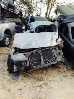 ซากมาสด้า 323 เครื่อง2000 ถอดเเยกอะไหลทุกอย่างทั้งคันมีหลายรุ่นทั้งเก๋งเเละกระบะทุกรุ่น ซากมาสด้า 323 เครื่อง2000 ถอดเเยกอะไหลทุกอย่างทั้งคันมีหลายรุ่นทั้งเก๋งเเละกระบะทุกรุ่น