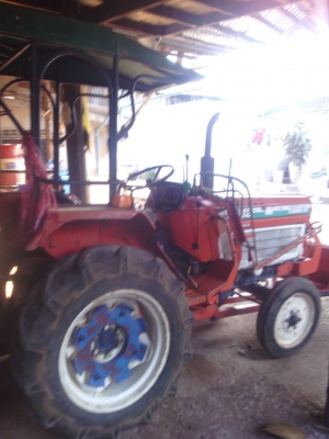 KUBOTA. L2002 เครื่องสวย สภาพดี มีใบดันหน้า เพลาเดียว สนใจติดต่อ 089-9638932 KUBOTA. L2002 เครื่องสวย สภาพดี มีใบดันหน้า เพลาเดียว สนใจติดต่อ 089-9638932