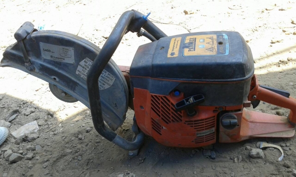 ตัวนี้ เครื่องตัดปูนคอนกรีต ตัดหัวเข็ม แผ่นพื้น แบบหิ้วมือถือไปลาดพร้าว ครับ จัดส่งไปแล้วครับ สนใจติดต่อ 081 6221299 นะครับ ตัวนี้ เครื่องตัดปูนคอนกรีต ตัดหัวเข็ม แผ่นพื้น แบบหิ้วมือถือไปลาดพร้าว ครับ จัดส่งไปแล้วครับ สนใจติดต่อ 081 6221299 นะครับ