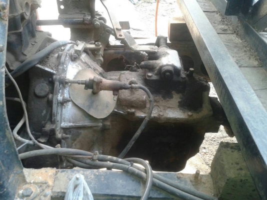 ขาย 6 ล้อใหญ่ ไม่มีทะเบียน พร้อมตู้นวดข้าว ไทยเส็งยนต์ 6 ฟุต 3 ใบพัด รถใช้งานอยู่ครับ ขาย 6 ล้อใหญ่ ไม่มีทะเบียน พร้อมตู้นวดข้าว ไทยเส็งยนต์ 6 ฟุต 3 ใบพัด รถใช้งานอยู่ครับ