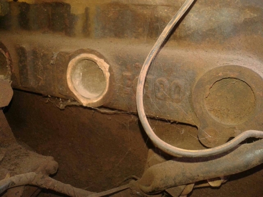 ขาย 6 ล้อใหญ่ ไม่มีทะเบียน พร้อมตู้นวดข้าว ไทยเส็งยนต์ 6 ฟุต 3 ใบพัด รถใช้งานอยู่ครับ ขาย 6 ล้อใหญ่ ไม่มีทะเบียน พร้อมตู้นวดข้าว ไทยเส็งยนต์ 6 ฟุต 3 ใบพัด รถใช้งานอยู่ครับ