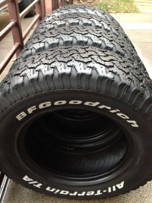 ยาง All BF Goodrich 245 70 16 ดอกเต็ม ใช้กันยาว ราคาไม่แพง