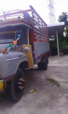 ขาย 6 ล้อหน้ายาว เดิมๆ ไม่มีผุ ทะเบียนไม่ขาด