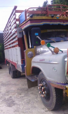 ขาย 6 ล้อหน้ายาว เดิมๆ ไม่มีผุ ทะเบียนไม่ขาด