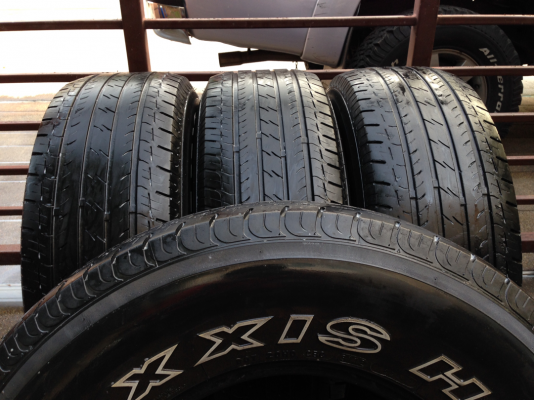 ยาง Maxxis 265 70 16 กลางปี12 ดอกเยอะ พร้อมใช้งาน ราคาไม่แพง