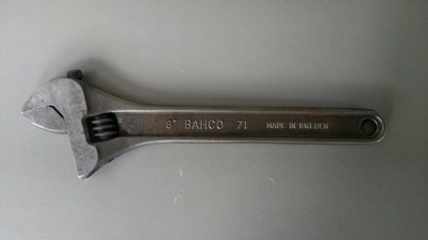 ขายประแจเลื่อน BAHCO 8" MADE IN SWEDEN.