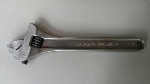 ขายประแจเลื่อน BAHCO 8" MADE IN SWEDEN.