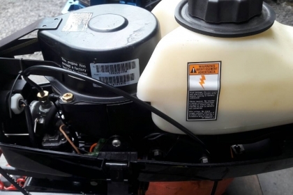 ขายเครื่องเรือ MERCURY 2 แรง สภาพใหม่มาก เก่าญี่ปุ่น เครื่องยนต์สมบูรณ์ ราคา 15,500