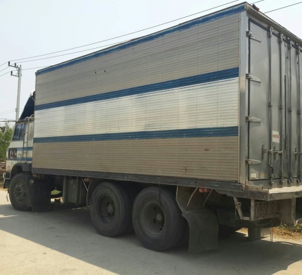 สิบล้อ ฮีโน่ KT925 EH700เพาเดียว บรรทุกตู้เปียก ยาว6.30ม สภาพดีพร้อมใช้งาน ทะเบียนพร้อมโอน สิบล้อ ฮีโน่ KT925 EH700เพาเดียว บรรทุกตู้เปียก ยาว6.30ม สภาพดีพร้อมใช้งาน ทะเบียนพร้อมโอน