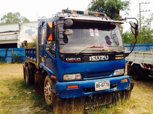 ISUZU  เดก้า  หกล้อดัมพ์ฟูโซ่ แอร์ สภาพพร้อมใช้