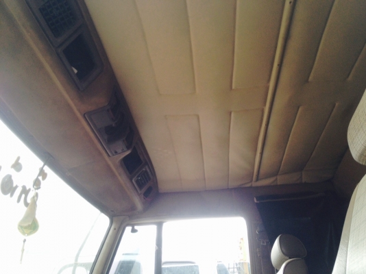 ขาย MISUBISHI  FN527M-TFX256 สิบล้อดัมพ์ สองเพลา ขาย 800,000บาท