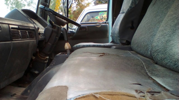 ขาย HINO FC3JDA หกล้อดัมพ์เครื่อง J07C-175 CC 550.000บาท