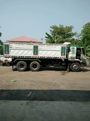 ขายรถห้างแท้เดิมๆปี52เครื่อง260แรง2เพลาดั้มสามมิตรสวยๆราคา1,280,000 ขายรถห้างแท้เดิมๆปี52เครื่อง260แรง2เพลาดั้มสามมิตรสวยๆราคา1,280,000