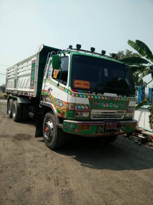 ขายรถห้างแท้เดิมๆปี52เครื่อง260แรง2เพลาดั้มสามมิตรสวยๆราคา1,280,000 ขายรถห้างแท้เดิมๆปี52เครื่อง260แรง2เพลาดั้มสามมิตรสวยๆราคา1,280,000