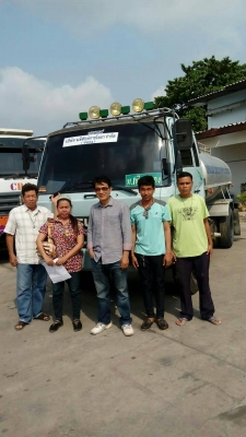 รถบรรทุกน้ำ 6 ล้อ ยี่ห้ออีซูซุ จดทะเบียนเป็นลักษณะ " บรรทุกของเหลว " เรียบร้อยแล้ว