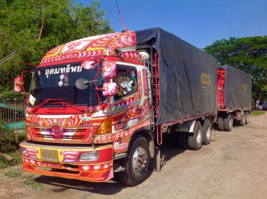 ขาย Hino ngv260. พ่วงแม่ลูก 1,550,000฿ รถปี 54