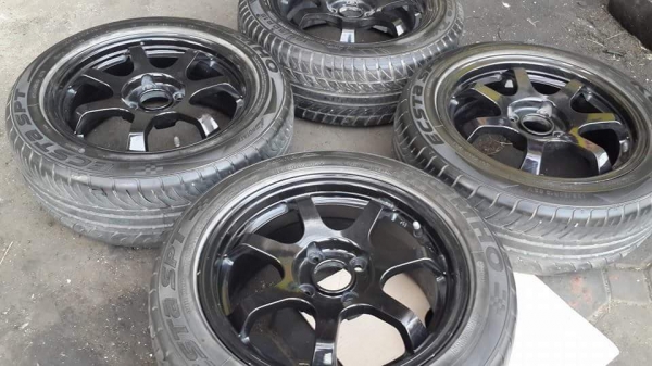 TE38 ขอบ 15 4/100 แถมยางครบชุด 4วง TE38 ขอบ 15 4/100 แถมยางครบชุด 4วง