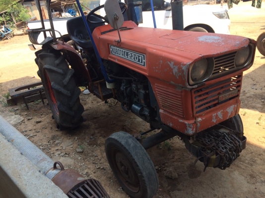 คูโบต้าL2201สภาพดีพร้อมใช้กันเลยครับ