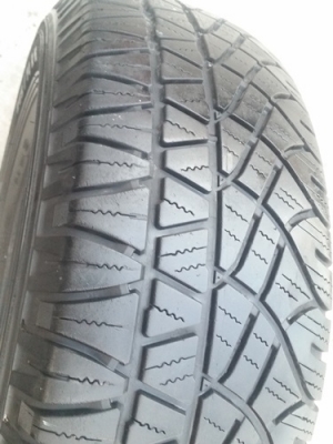 ขายยาง265/70/16 ปี 12 MICHERLIN CROSS  4 เส้น