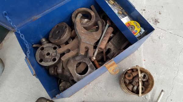 ขายเครื่องพั๊นชิ่งอิตาลี่น้ำหนักทั้งชุด 13 ตันราคา220,000 บาท