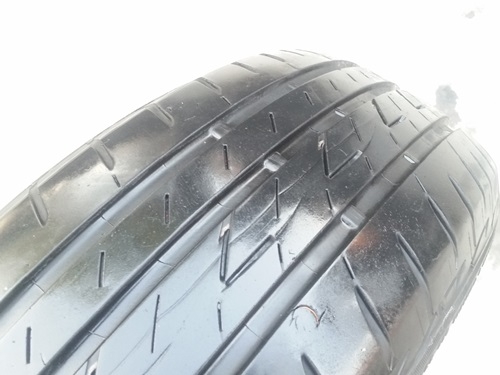 ขายยาง205/65/15 ปี 15/2เส้น+14/2เส้นBRIDGESTONE EP200 4 เส้น