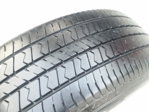 ขายยาง205/65/15 ปี 13 DUNLOP 4 เส้น