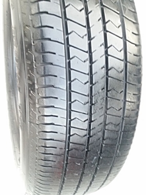 ขายยาง205/65/15 ปี 13 DUNLOP 4 เส้น