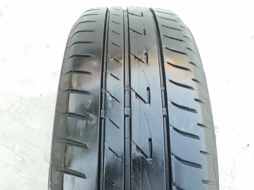 ขายยาง185/60/15 ปี 15/2เส้น+14/2เส้นBRIDGESTONE  EP200 4 เส้น