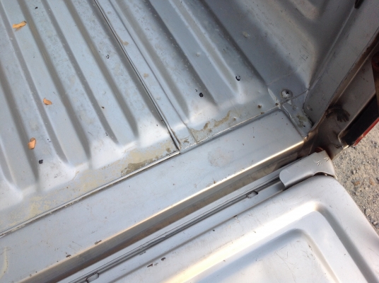 โตโยต้า ไมตี้เอ๊ก 4 ประตู รถข้าราชการกองทับอากาศ