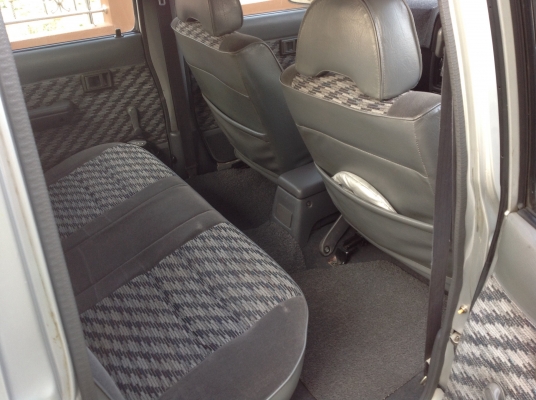 โตโยต้า ไมตี้เอ๊ก 4 ประตู รถข้าราชการกองทับอากาศ