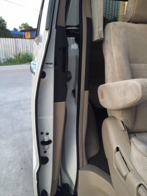 TOYOTA ALPHARD2.4 HIBRIDE ปี50 เบาะไฮดรอลิคพร้อมรถเข็นงวดละ30000 เหลือ20งวด เปลี่ยนสัญญาได้เลย