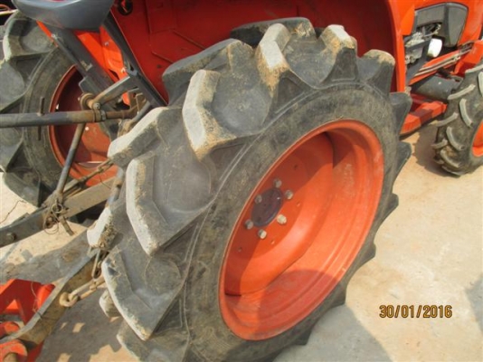 ขาย KUBOTA L3008 พร้อมผาน5 รถสวยกริ๊ป นางฟ้าสุดๆ ชั่วโมงงานน้อยๆแค่ 385 ชั่วโมง