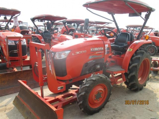 ขาย KUBOTA L3008 พร้อมผาน5 รถสวยกริ๊ป นางฟ้าสุดๆ ชั่วโมงงานน้อยๆแค่ 385 ชั่วโมง
