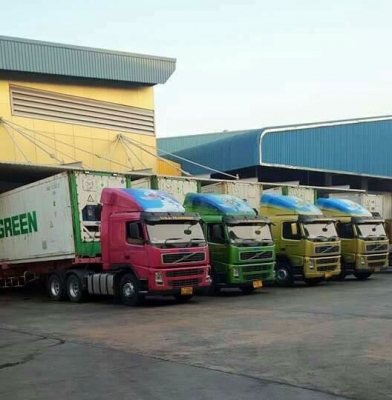 รับขนส่งลากตู้คอนเทนเนอร์ทั่วประเทศ