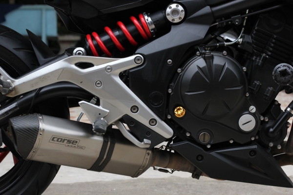 <เอิร์ท พิดโลก>ขาย ER6N 2013 สีดำแต่ง ท่อฟูล <เอิร์ท พิดโลก>ขาย ER6N 2013 สีดำแต่ง ท่อฟูล