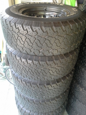 Max + Silverstone AT 265/70/16 ปี14 สวยๆ 1ชุด