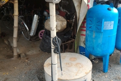 ชุดฐานเหล็กกลม หมุน ซ้าย - ขวา ได้ด้วยมอเตอร์เกียร์ตามสั่ง ชิ้นงานชุดนี้มาจากญี่ปุ่น รับน้ำหนักได้เยอะหลายร้อยกิโลกรัม