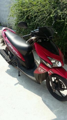 ขาย Honda click Combribreak ตัวท็อป ล้อแม็กแท้ เครื่องเดิมสนิท เฟืองท้ายไม่มีหอน ท่อไม่มีควันแน่นอน ชุดสีเดิมสวยๆเงาๆ  วิ่งน้อย ทะเบียนไม่ขาดต่อ มีเอกสารครบ ประชาชน ชุดโอน รถอยุ่ สรงประภา ดอนเมือง กรุงเทพ เบอ 0891123302 line progress7109 ราคา 14,000 บาท