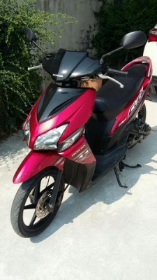 ขาย Honda click Combribreak ตัวท็อป ล้อแม็กแท้ เครื่องเดิมสนิท เฟืองท้ายไม่มีหอน ท่อไม่มีควันแน่นอน ชุดสีเดิมสวยๆเงาๆ  วิ่งน้อย ทะเบียนไม่ขาดต่อ มีเอกสารครบ ประชาชน ชุดโอน รถอยุ่ สรงประภา ดอนเมือง กรุงเทพ เบอ 0891123302 line progress7109 ราคา 14,000 บาท